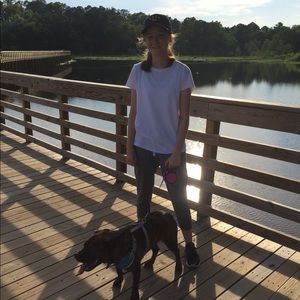 Meet your Posher, Abby